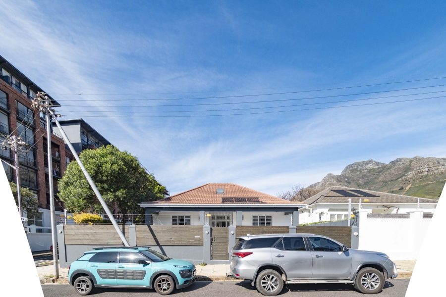 4 Bedroom Property for Sale in Gardens Western Cape